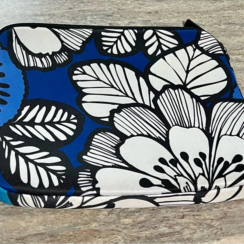 Vera Bradley tablet sleeve